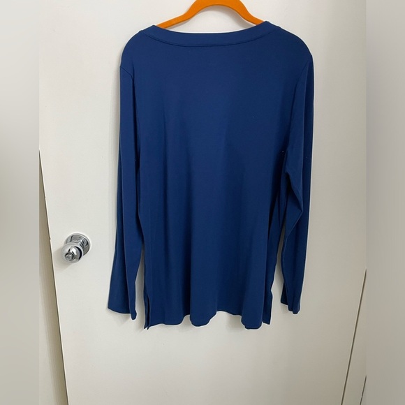 Pima v neck tunic - Picture 3 of 10